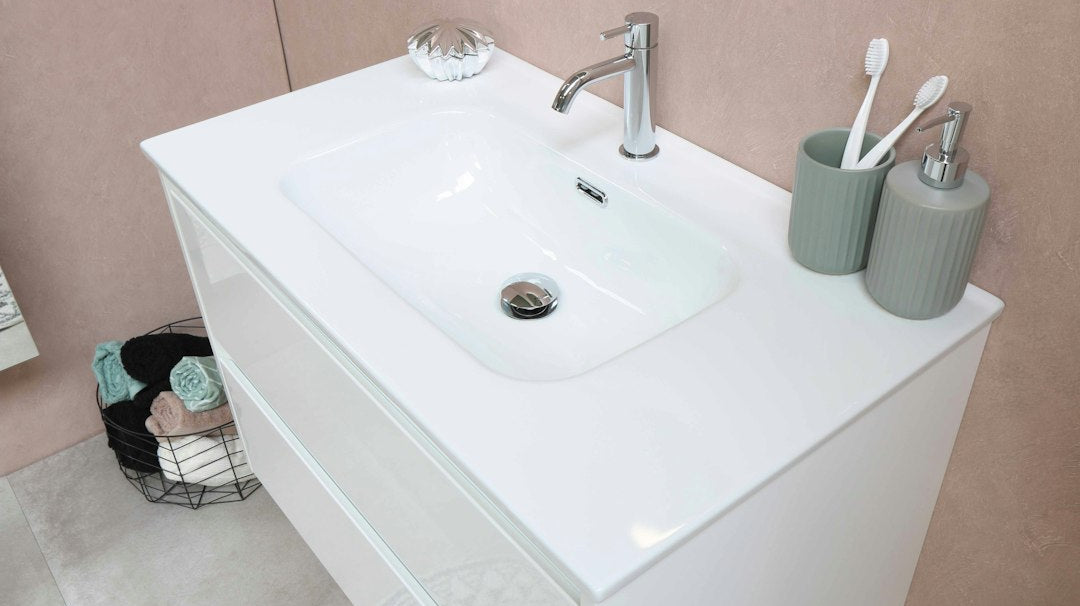 Organize Your Bathroom Like a Pro: 10 Tips for a Tidy Space