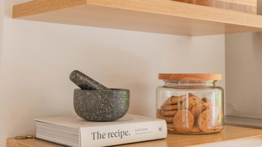 Smart Shelving Solutions for Routers and Speakers