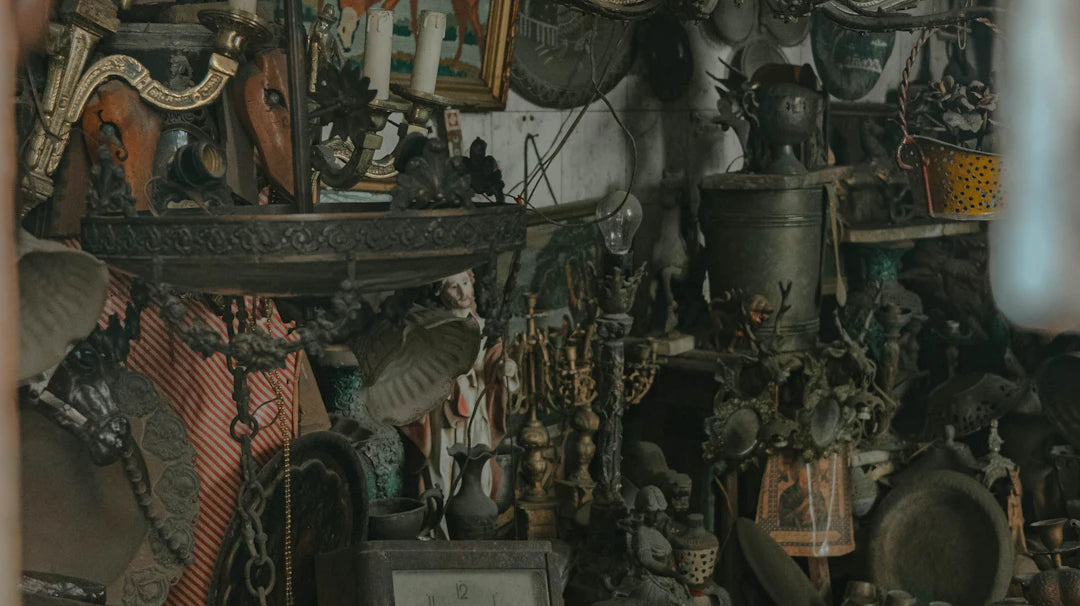 10 Simple Tips to Declutter Your Space Today