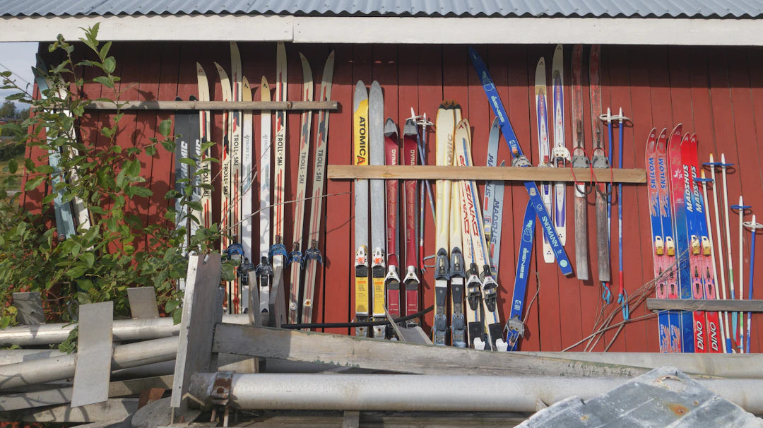 Efficient Wall Racks for Ski and Snowboard Storage