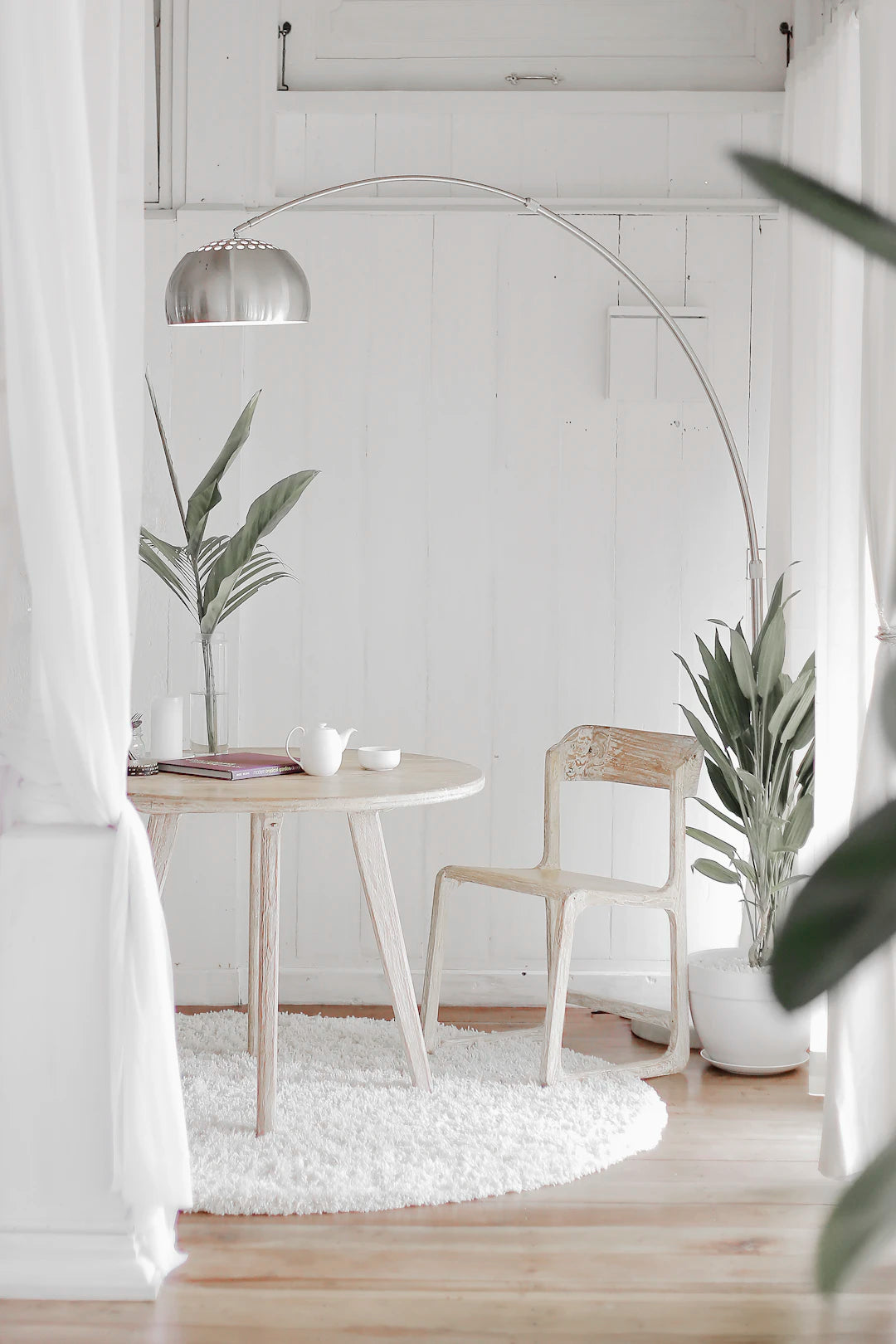 The Benefits of a Minimalist Approach to Home Organization